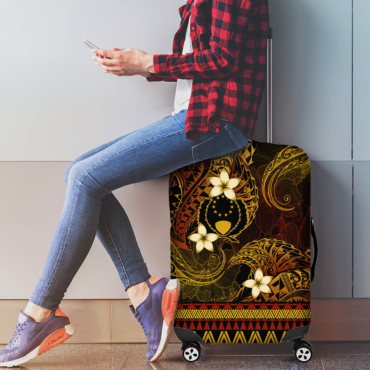 FSM Pohnpei State Luggage Cover Tribal Pattern Gold Version