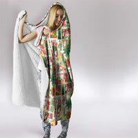 Hawaiian Santa Christmas Pattern Hooded Blanket White Version - Polynesian Pride