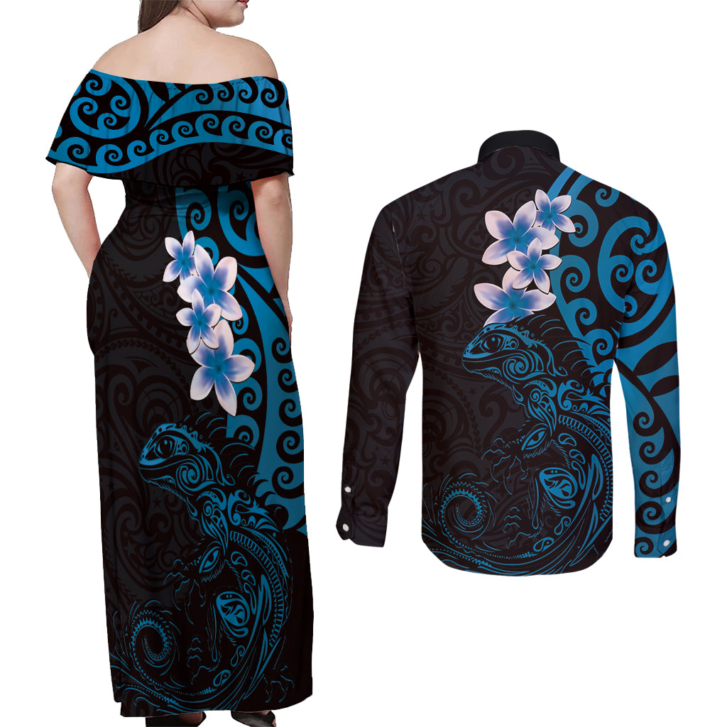New Zealand Tuatara Plumeria Couples Matching Off Shoulder Maxi Dress and Long Sleeve Button Shirt Maori Blue Koru Tribal Tattoo LT01 - Polynesian Pride