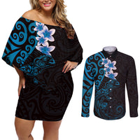 New Zealand Tuatara Plumeria Couples Matching Off Shoulder Short Dress and Long Sleeve Button Shirt Maori Blue Koru Tribal Tattoo LT01 Blue - Polynesian Pride