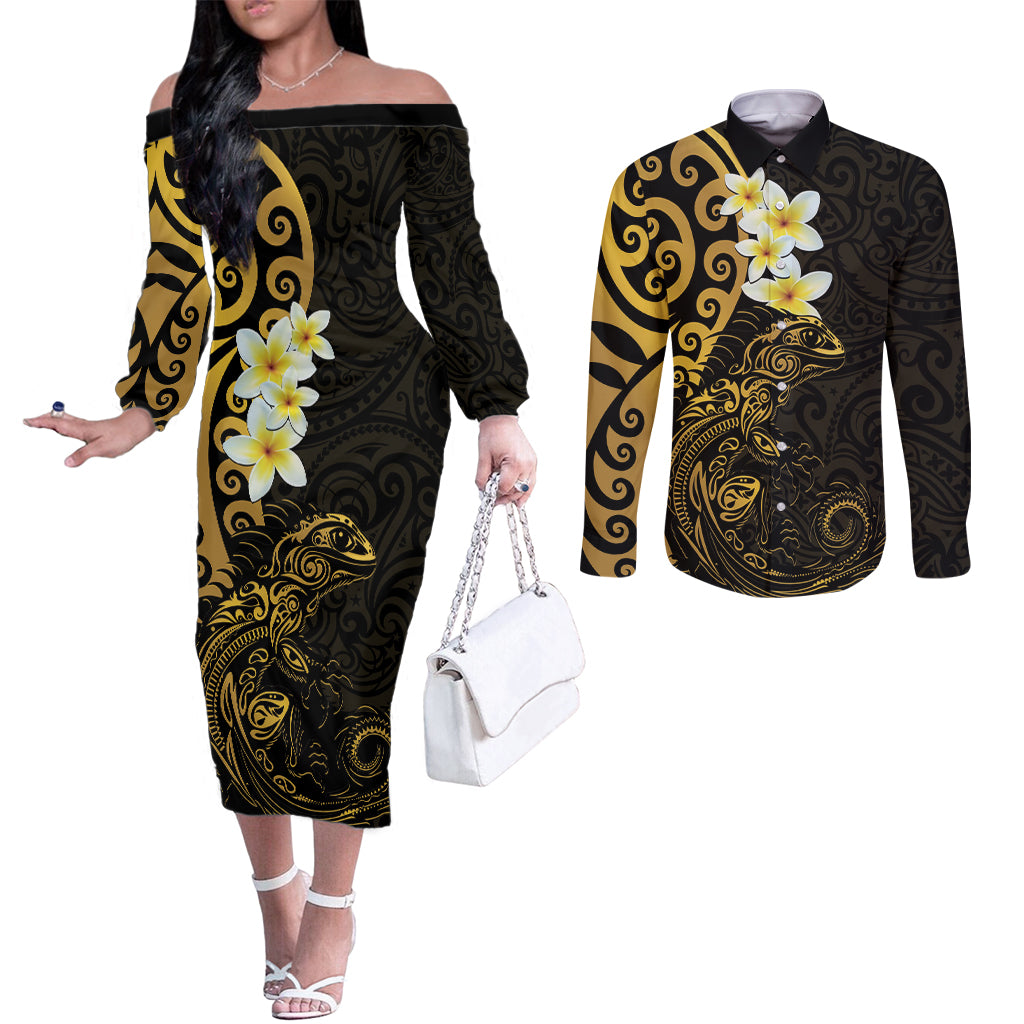 New Zealand Tuatara Plumeria Couples Matching Off The Shoulder Long Sleeve Dress and Long Sleeve Button Shirt Maori Gold Koru Tribal Tattoo LT01 Gold - Polynesian Pride