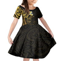 New Zealand Tuatara Plumeria Family Matching Puletasi and Hawaiian Shirt Maori Gold Koru Tribal Tattoo LT01 Daughter's Dress Gold - Polynesian Pride