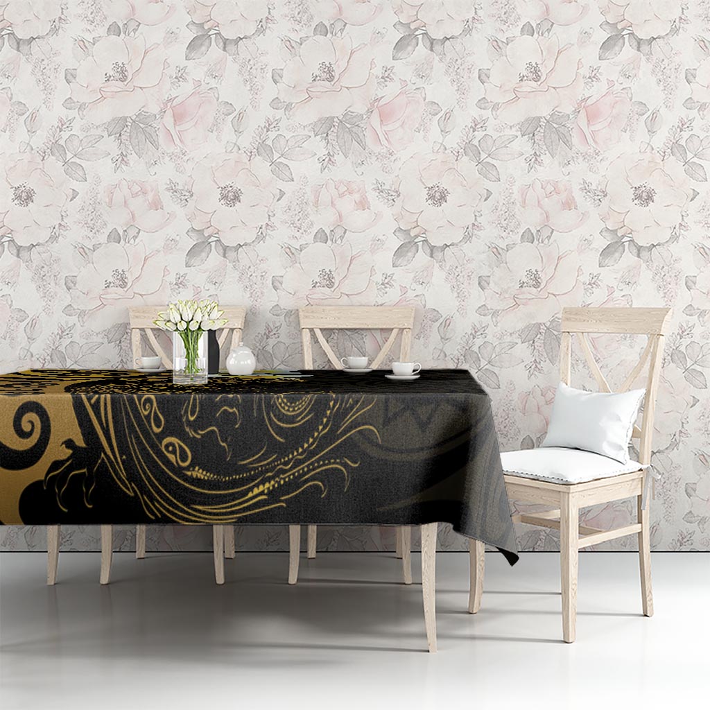 New Zealand Tuatara Plumeria Tablecloth Maori Gold Koru Tribal Tattoo
