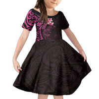 New Zealand Tuatara Plumeria Family Matching Off Shoulder Maxi Dress and Hawaiian Shirt Maori Pink Koru Tribal Tattoo LT01 Daughter's Dress Pink - Polynesian Pride