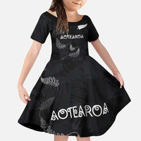 Custom New Zealand Rugby Family Matching Long Sleeve Bodycon Dress and Hawaiian Shirt All Silver Ferns Blacks LT03 Daughter's Dress Black - Polynesian Pride