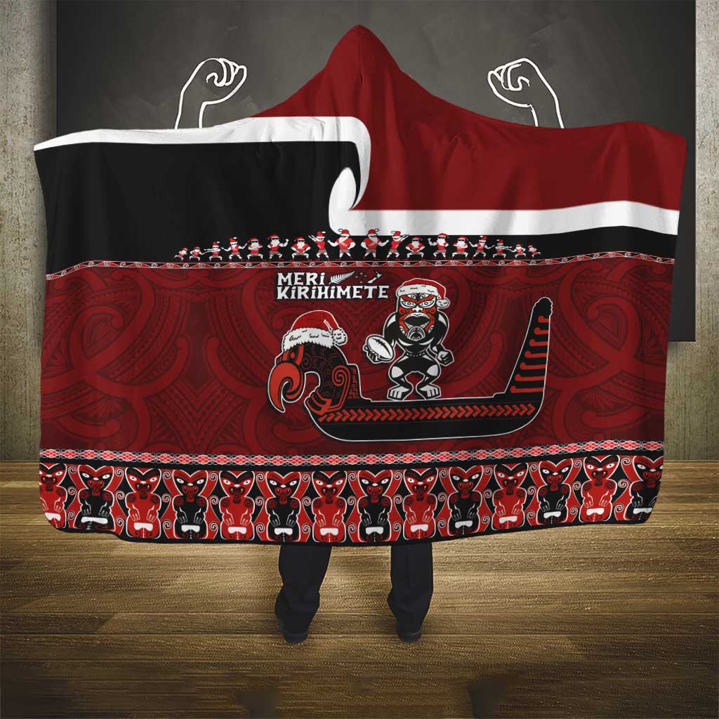 New Zealand Christmas Hooded Blanket Meri Kirihimete Aotearoa Warrior on Waka with Maori Art Tattoo LT03 - Polynesian Pride