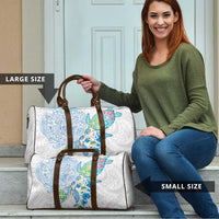 Hawaiian Couple Turtles Honi Travel Bag Polynesian Art Motifs and Hibiscus White Blue Color - Polynesian Pride