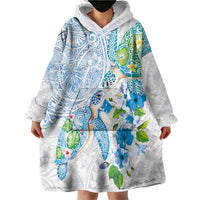 Hawaiian Couple Turtles Honi Wearable Blanket Hoodie Polynesian Art Motifs and Hibiscus White Blue Color LT03 - Polynesian Pride