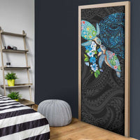 Hawaiian Couple Turtles Honi Door Cover Polynesian Art Motifs and Hibiscus Black Blue Color LT03 - Polynesian Pride