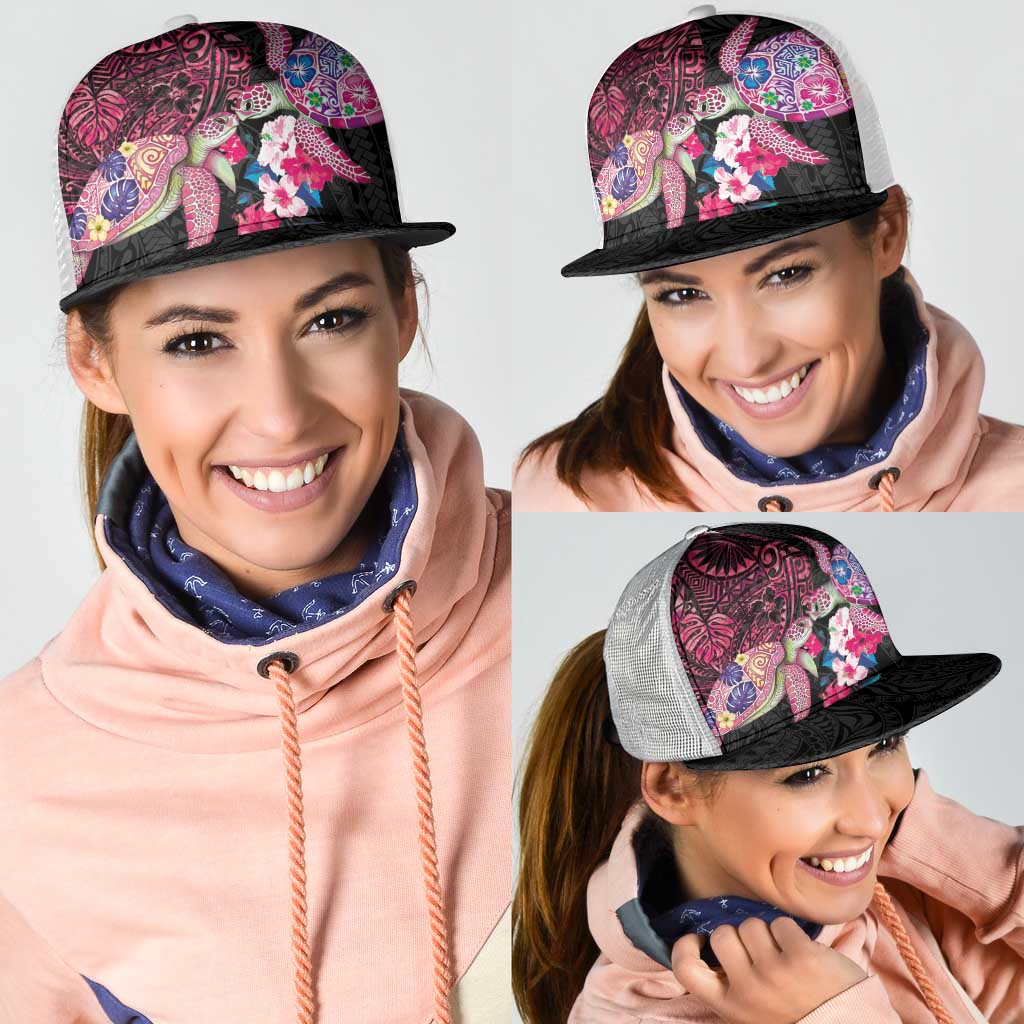 Hawaiian Couple Turtles Honi Mesh Trucker Cap Polynesian Art Motifs and Hibiscus Black Red Color - Polynesian Pride