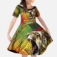 Hawaiian Reggae Family Matching Off Shoulder Maxi Dress and Hawaiian Shirt Jawaiian One Love-Tribal Tatoos and Rastafari Lion LT03 Daughter's Dress Multicolor - Polynesian Pride