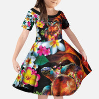 Hawaiian Lei Day Family Matching Short Sleeve Bodycon Dress and Hawaiian Shirt Colorful Plumeria and Volcanic Turtle with Abstract Lava Texture LT03 Daughter's Dress Black - Polynesian Pride