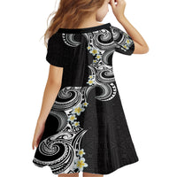 Aloha Polynesian Plumeria Flower Family Matching Off Shoulder Short Dress and Hawaiian Shirt Black White Color LT03 - Polynesian Pride