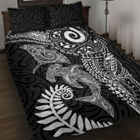 Aotearoa Maori Sea Animals Tribal Quilt Bed Set Manta Ray and Shark Moko Pattern Black Color