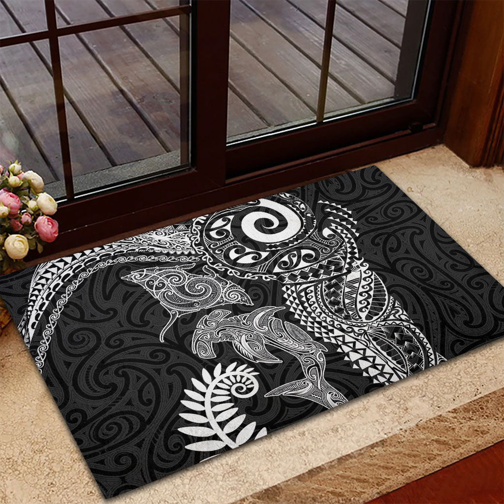 Aotearoa Maori Sea Animals Tribal Rubber Doormat Manta Ray and Shark Moko Pattern Black Color