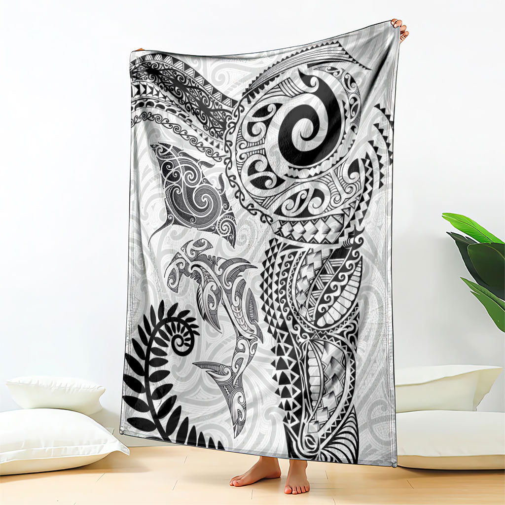 Aotearoa Maori Sea Animals Tribal Blanket Manta Ray and Shark Moko Pattern White Color