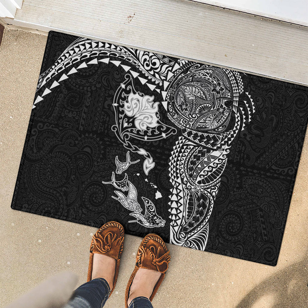 Hawaiian Manta Ray Tribal Rubber Doormat Polynesian Art Motifs Black Color