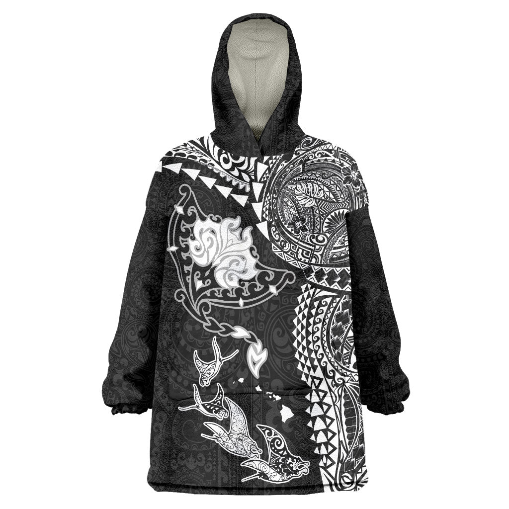 Hawaiian Manta Ray Tribal Wearable Blanket Hoodie Polynesian Art Motifs Black Color
