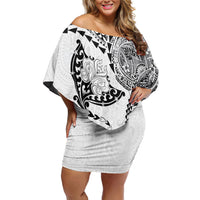 Hawaiian Manta Ray Tribal Family Matching Off Shoulder Short Dress and Hawaiian Shirt Polynesian Art Motifs White Color LT03 Mom's Dress White - Polynesian Pride