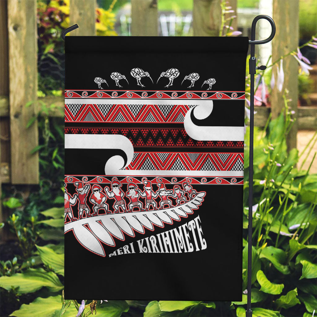 New Zealand Christmas Garden Flag Funny Santa Claus Haka Dance with Tukutuku