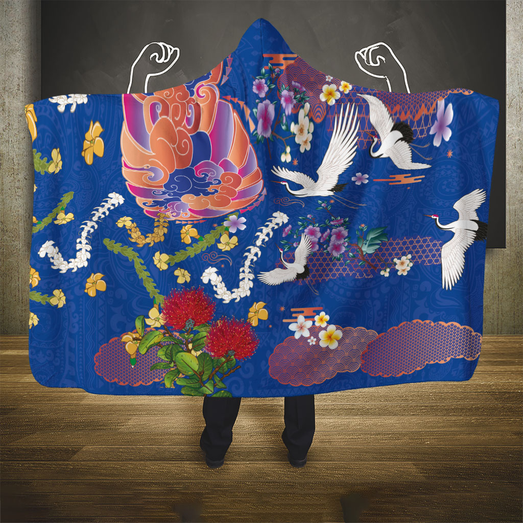 Hawaiian and Japanese Culture Together Hooded Blanket Kakau Tribal Pattern and Irezumi Art Blue Color
