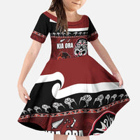 New Zealand Culture Family Matching Short Sleeve Bodycon Dress and Hawaiian Shirt Kia Ora Aotearoa Moko Tattoo Mask with Waka and Maori Art Pattern LT03 Daughter's Dress Red - Polynesian Pride