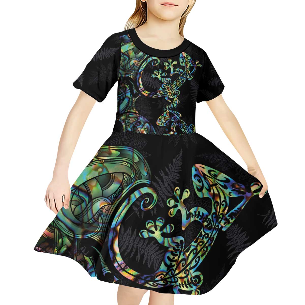 New Zealand Gecko Maori Art Tattoo Kid Short Sleeve Dress Silver Fern and Paua Shell Mode LT03 - Polynesian Pride