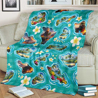 Hawaii Map with Plumeria Flower and Palaka Pattern Blanket Tropical Island Teal Design