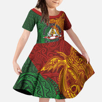 Papua New Guinea East Sepik Province Family Matching Off The Shoulder Long Sleeve Dress and Hawaiian Shirt Tribal Crocodile Birds of Paradise Melanesian Tattoo LT03 Daughter's Dress Green - Polynesian Pride