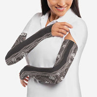 Hawaiian Art Flower Tribal with Lei Arm Sleeves Palaka Pattern Grayscale - Polynesian Pride