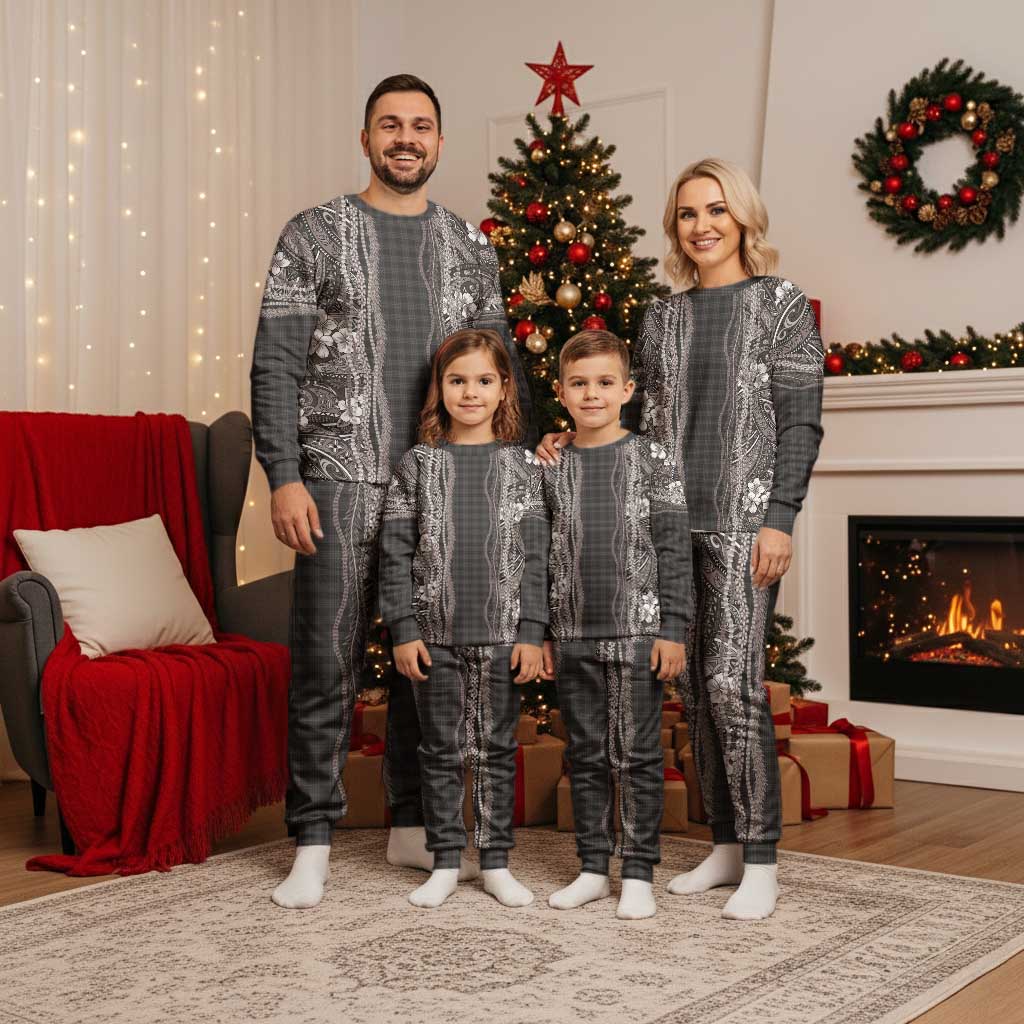 Hawaiian Art Flower Tribal with Lei Christmas Pajama Set Palaka Pattern Grayscale - Polynesian Pride