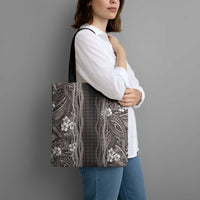 Hawaiian Art Flower Tribal with Lei Tote Bag Palaka Pattern Grayscale - Polynesian Pride