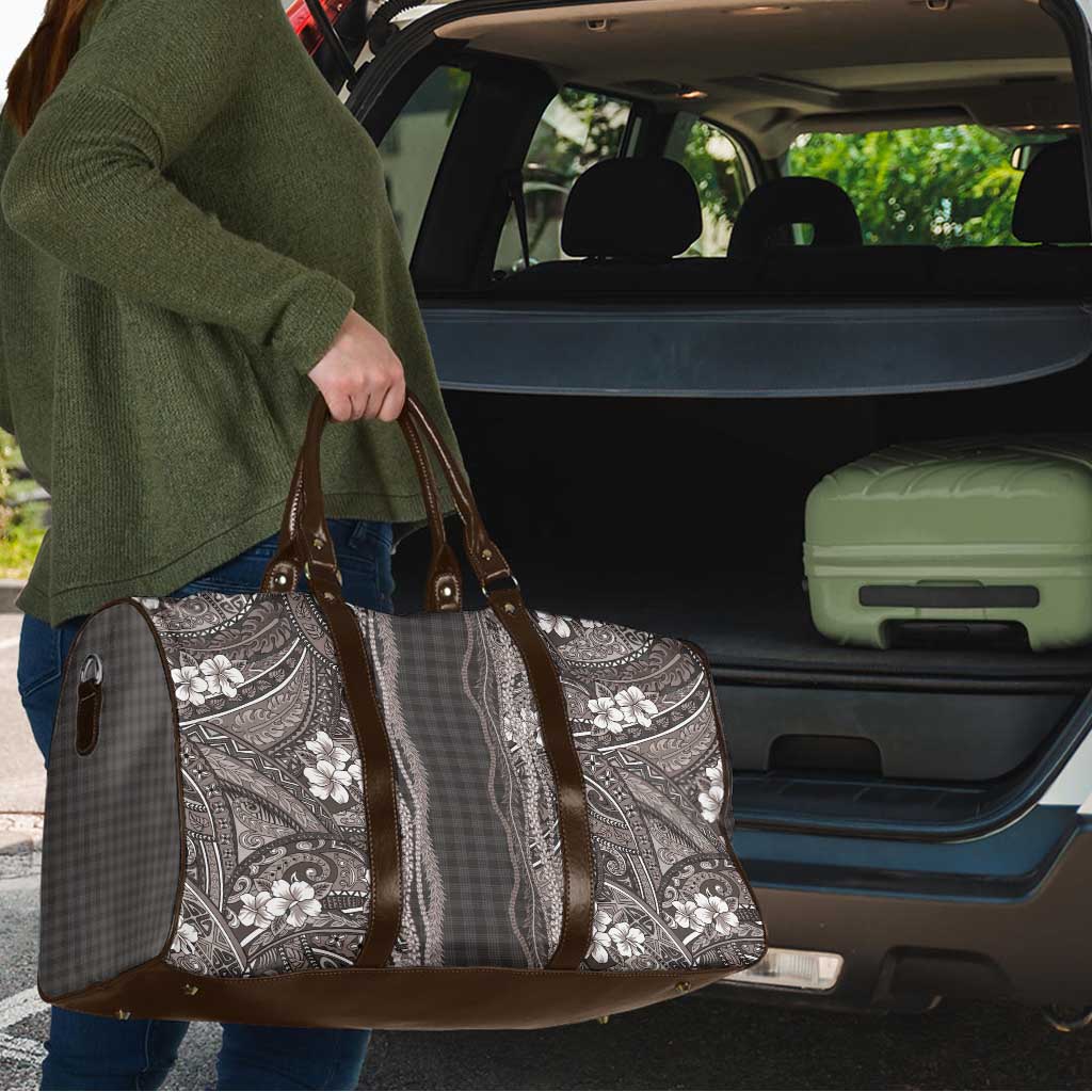 Hawaiian Art Flower Tribal with Lei Travel Bag Palaka Pattern Grayscale - Polynesian Pride