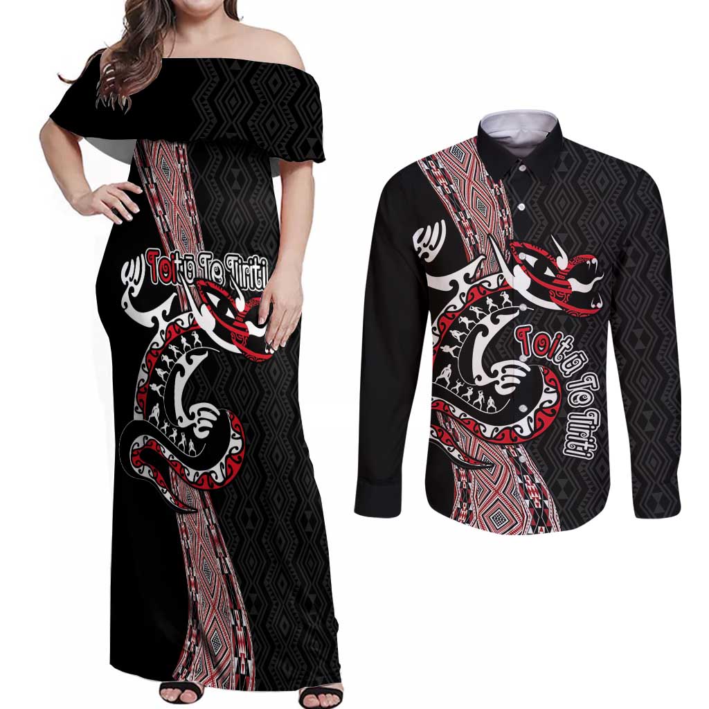 Aotearoa Toitu Te Tiriti Taniko Couples Matching Off Shoulder Maxi Dress and Long Sleeve Button Shirt Maori Taniwha Haka - Honour the Treaty LT03 Black - Polynesian Pride