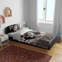 Hawaiian Plumeria and Humpback Whales Bedding Set Polynerian Art Tattoo-Grayscale Mode