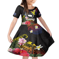 Cook Islands Independence Day Kid Short Sleeve Dress Maroro and Kakaia with Hibiscus Flower Polynesian Pattern