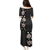 Hawaii Hibiscus and Plumeria Flowers Family Matching Puletasi and Hawaiian Shirt Tapa Tribal Pattern Half Style Grayscale Mode LT03 - Polynesian Pride