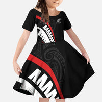 New Zealand Rugby Custom Family Matching Off Shoulder Maxi Dress and Hawaiian Shirt Sporty Silver Fern Shape with Maori Tattoos LT03 Daughter's Dress Black - Polynesian Pride