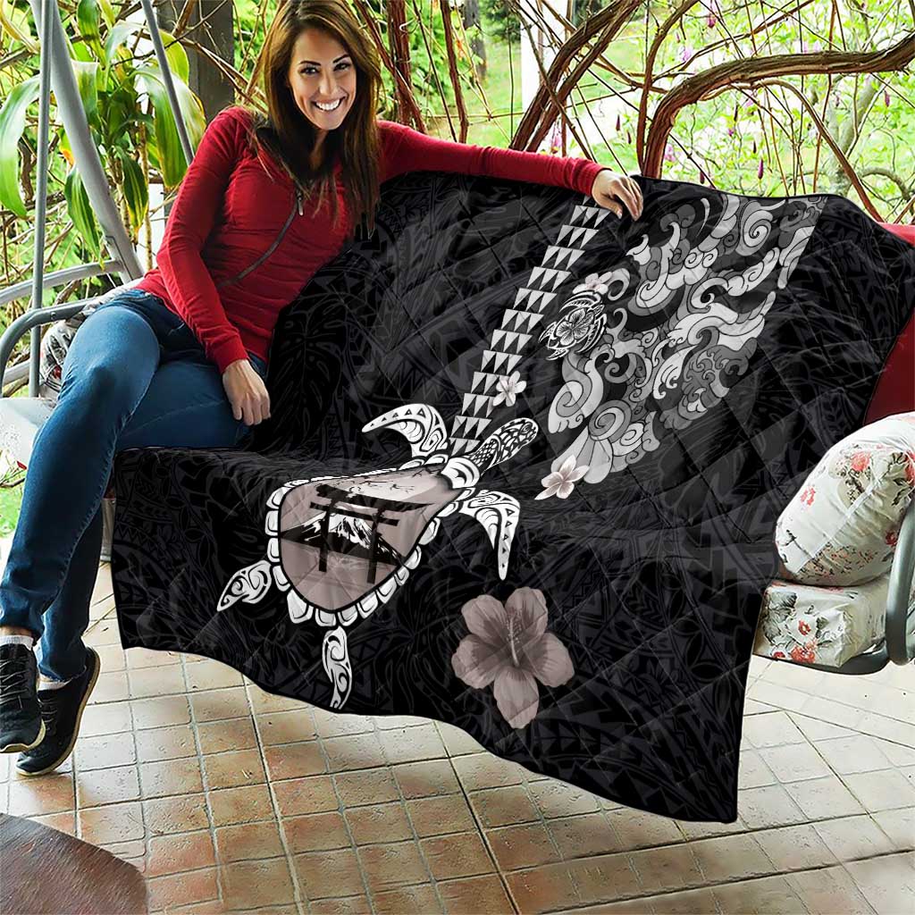 Hawaiian and Japanese Together Quilt Japanese Culture and Turtle Kakau Tattoo Black Color LT03 - Polynesian Pride