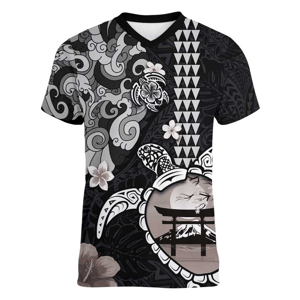 Hawaiian and Japanese Together Women V-Neck T-Shirt Japanese Culture and Turtle Kakau Tattoo Black Color