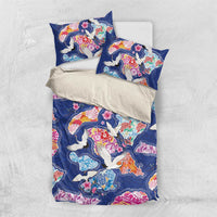 Hawaiian and Japanese Culture Together Bedding Set Hawaiian Archipelago Shape Sea Animals