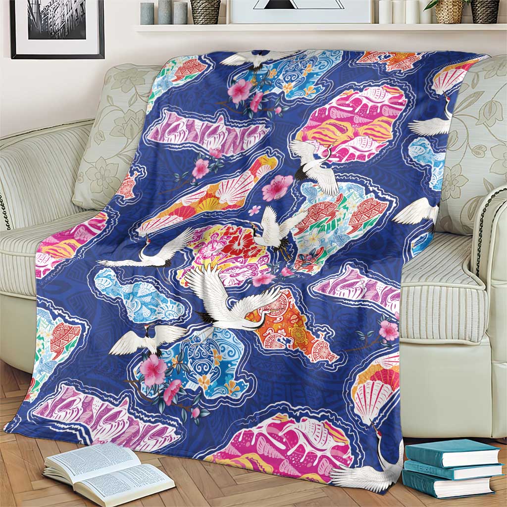 Hawaiian and Japanese Culture Together Blanket Hawaiian Archipelago Shape Sea Animals