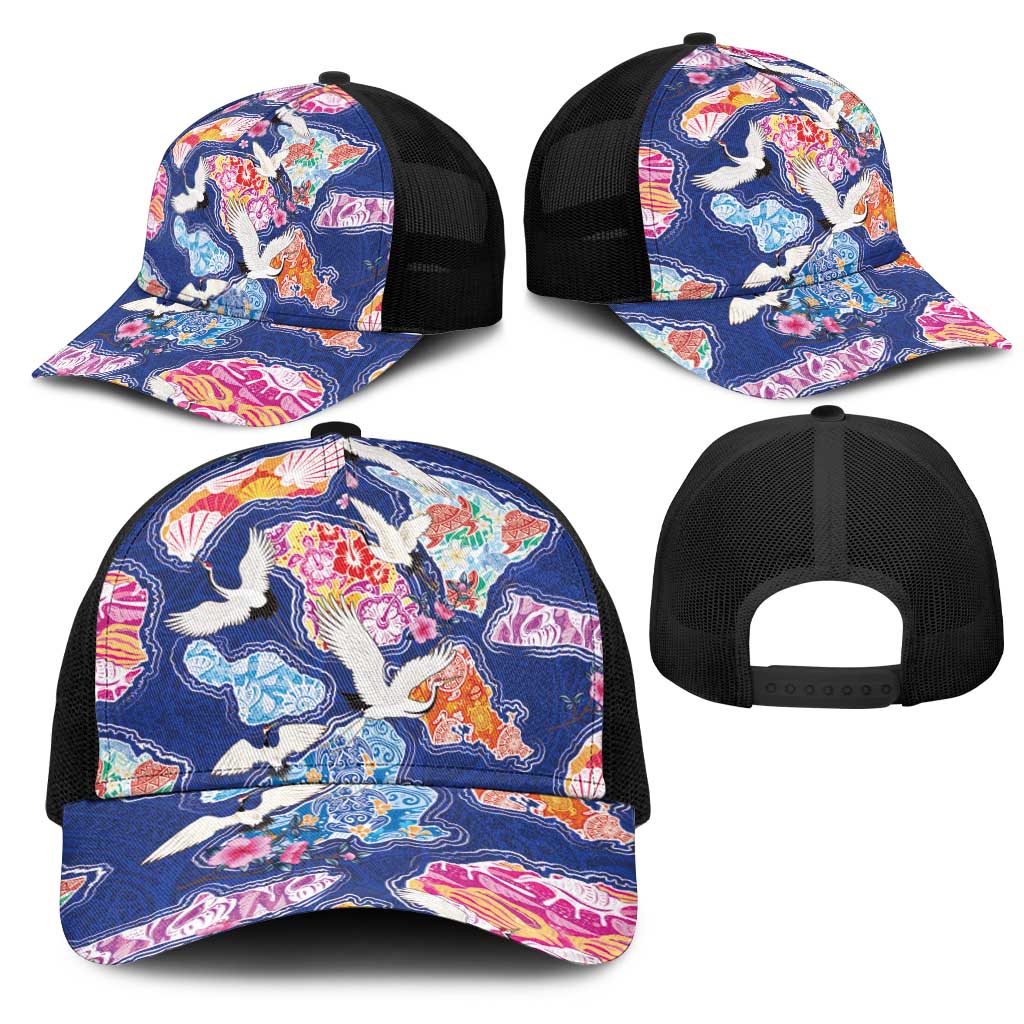 Hawaiian and Japanese Culture Together Mesh Trucker Cap Hawaiian Archipelago Shape Sea Animals