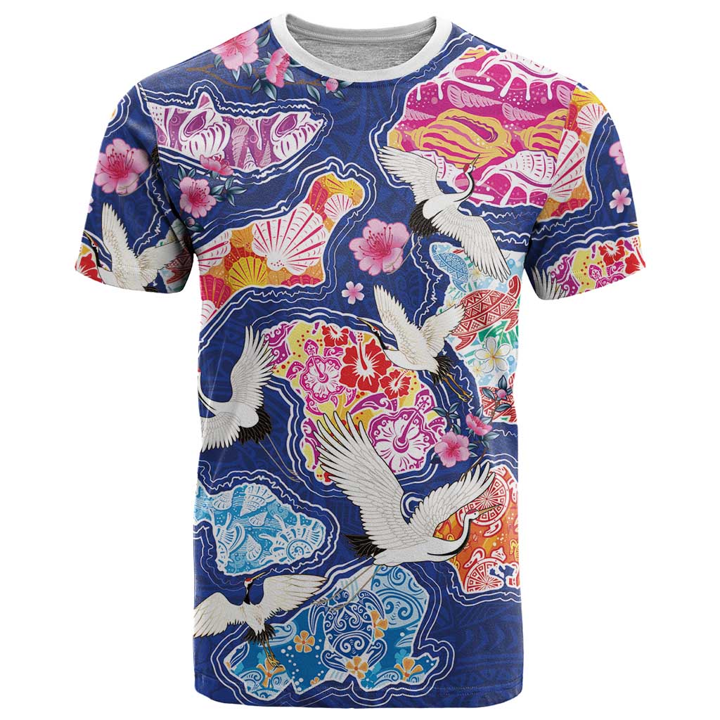 Hawaiian and Japanese Culture Together T Shirt Hawaiian Archipelago Shape Sea Animals