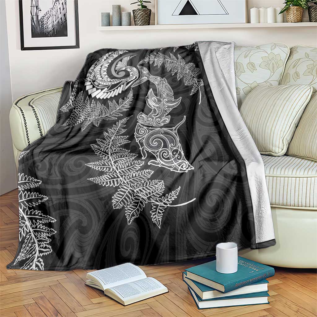 New Zealand Sea Animals with Maori Tribal Tattoo Blanket Shark Manta Ray with Silver Fern Black LT03 Black - Polynesian Pride