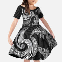 New Zealand Sea Animals with Maori Tribal Tattoo Family Matching Off Shoulder Maxi Dress and Hawaiian Shirt Shark Manta Ray with Silver Fern Black LT03 Daughter's Dress Black - Polynesian Pride