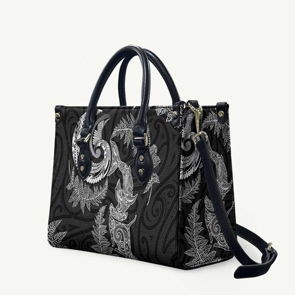 New Zealand Sea Animals with Maori Tribal Tattoo Leather Bag Shark Manta Ray with Silver Fern Black LT03 Black - Polynesian Pride