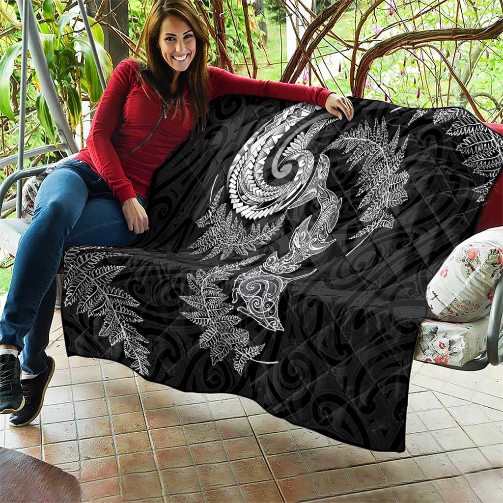 New Zealand Sea Animals with Maori Tribal Tattoo Quilt Shark Manta Ray with Silver Fern Black LT03 - Polynesian Pride