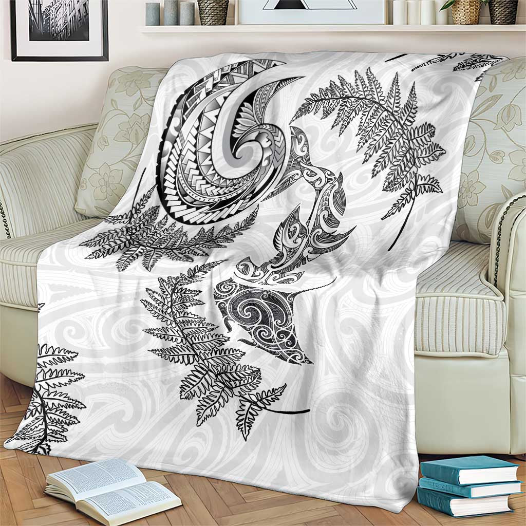 New Zealand Sea Animals with Maori Tribal Tattoo Blanket Shark Manta Ray with Silver Fern White LT03 - Polynesian Pride