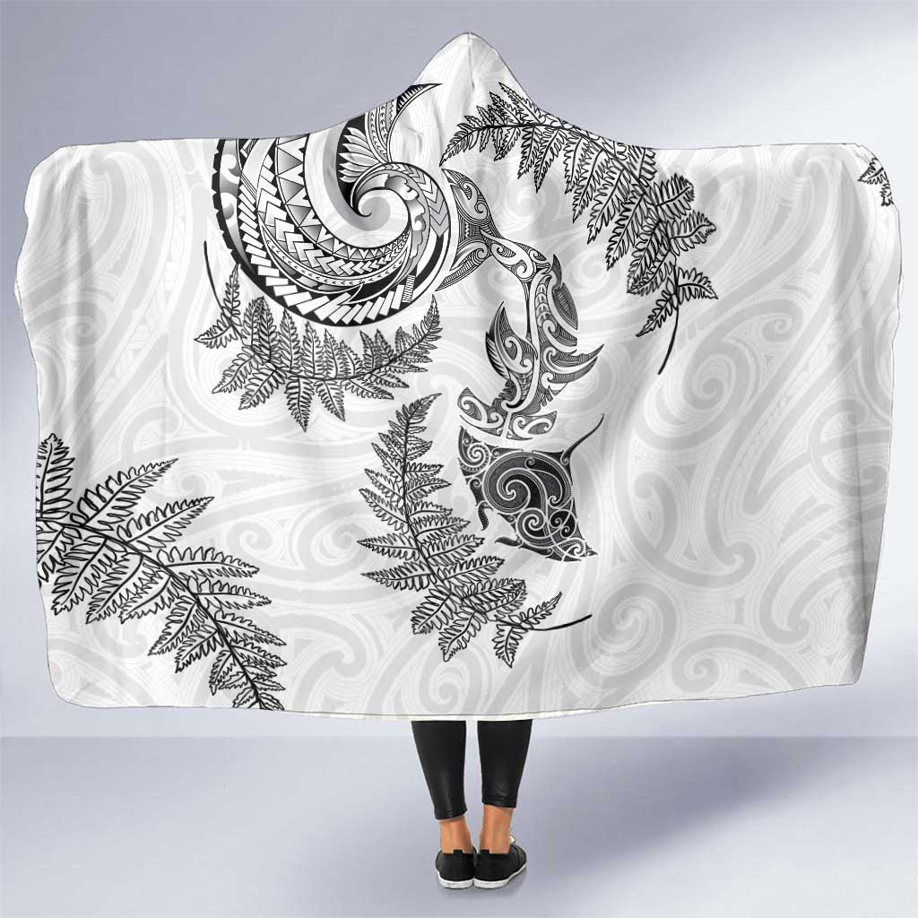 New Zealand Sea Animals with Maori Tribal Tattoo Hooded Blanket Shark Manta Ray with Silver Fern White